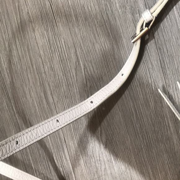 Botkier NWT White Pebbled Leather Expandable Crossbody Handbag - Picture 3 of 16